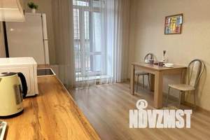 1-к квартира, посуточно, 40м2, 4/14 этаж