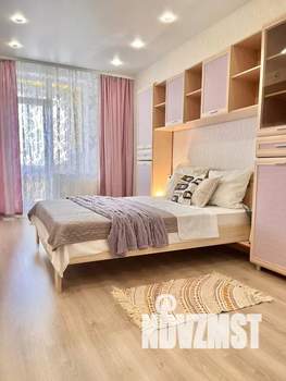 1-к квартира, посуточно, 43м2, 13/25 этаж