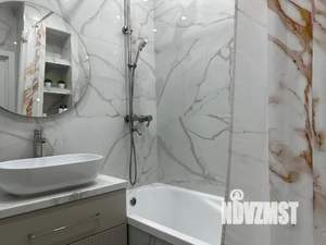 1-к квартира, посуточно, 48м2, 5/25 этаж