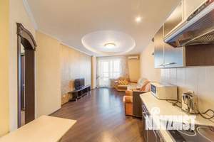 2-к квартира, посуточно, 50м2, 9/16 этаж