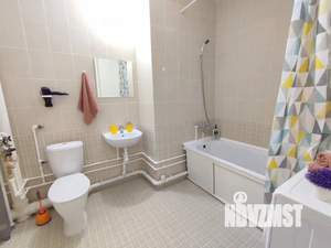 Студия квартира, посуточно, 40м2, 8/25 этаж