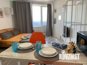 Студия квартира, посуточно, 28м2, 15/25 этаж