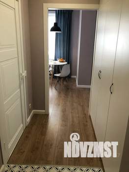 Студия квартира, посуточно, 30м2, 3/19 этаж