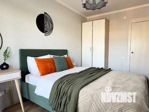 1-к квартира, посуточно, 42м2, 2/25 этаж