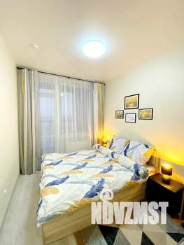 2-к квартира, посуточно, 45м2, 21/25 этаж