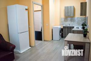 2-к квартира, посуточно, 45м2, 23/25 этаж