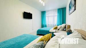 1-к квартира, посуточно, 39м2, 11/25 этаж