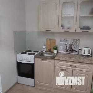 Студия квартира, посуточно, 30м2, 9/25 этаж