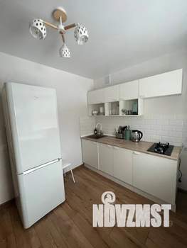 1-к квартира, посуточно, 45м2, 4/10 этаж