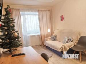 3-к квартира, посуточно, 56м2, 1/1 этаж