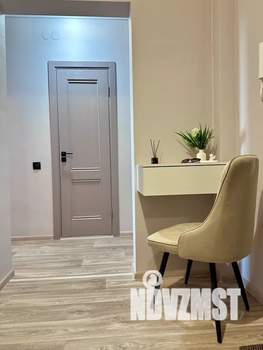 1-к квартира, посуточно, 42м2, 9/9 этаж