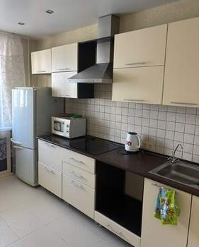 1-к квартира, на длительный срок, 38м2, 7/10 этаж