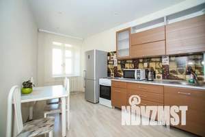 1-к квартира, посуточно, 43м2, 8/17 этаж