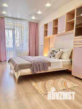 1-к квартира, посуточно, 43м2, 1/1 этаж