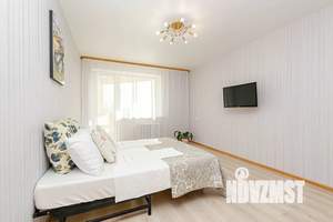 1-к квартира, посуточно, 42м2, 4/5 этаж