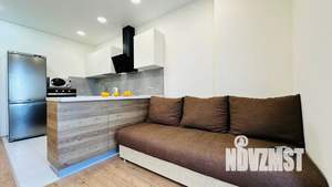 1-к квартира, посуточно, 43м2, 21/25 этаж