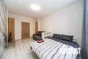 1-к квартира, посуточно, 42м2, 1/1 этаж