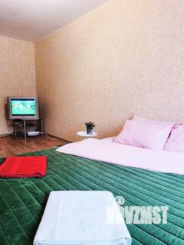 2-к квартира, посуточно, 45м2, 1/5 этаж