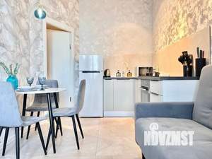 1-к квартира, посуточно, 47м2, 1/1 этаж