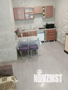 2-к квартира, посуточно, 40м2, 1/4 этаж