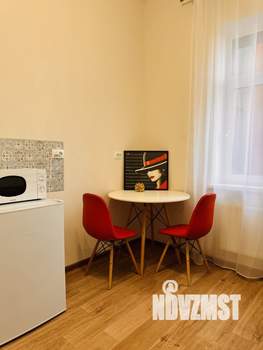 1-к квартира, посуточно, 35м2, 1/25 этаж