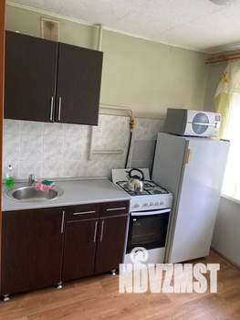 1-к квартира, посуточно, 40м2, 2/5 этаж