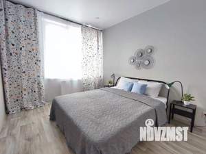 2-к квартира, посуточно, 55м2, 1/1 этаж