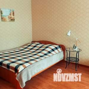 1-к квартира, посуточно, 32м2, 3/5 этаж