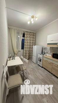 1-к квартира, посуточно, 48м2, 1/1 этаж