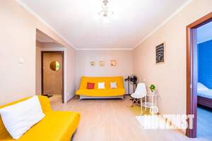 2-к квартира, посуточно, 50м2, 3/5 этаж