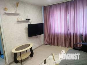 1-к квартира, посуточно, 42м2, 2/5 этаж