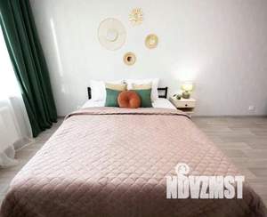 2-к квартира, посуточно, 43м2, 1/1 этаж