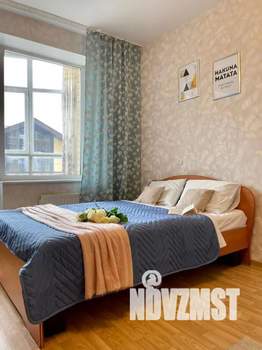 1-к квартира, посуточно, 42м2, 3/18 этаж