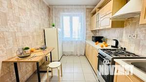 1-к квартира, посуточно, 42м2, 6/10 этаж