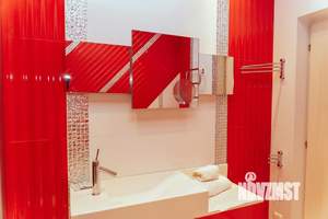 3-к квартира, посуточно, 100м2, 1/1 этаж