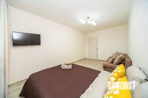 1-к квартира, посуточно, 40м2, 10/17 этаж