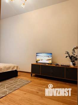 1-к квартира, посуточно, 35м2, 1/25 этаж