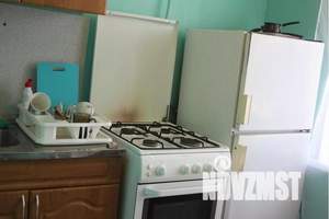 3-к квартира, посуточно, 62м2, 1/5 этаж