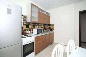 1-к квартира, посуточно, 43м2, 8/17 этаж