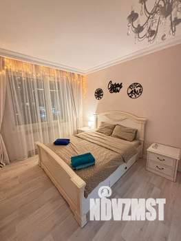 1-к квартира, посуточно, 54м2, 9/25 этаж