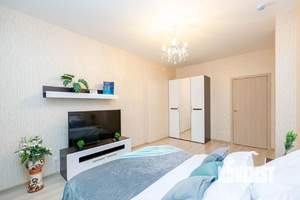1-к квартира, посуточно, 47м2, 1/1 этаж