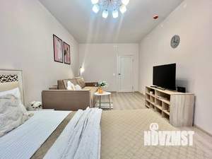 1-к квартира, посуточно, 45м2, 13/25 этаж