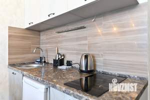 Студия квартира, посуточно, 32м2, 12/16 этаж