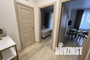 1-к квартира, посуточно, 43м2, 1/8 этаж