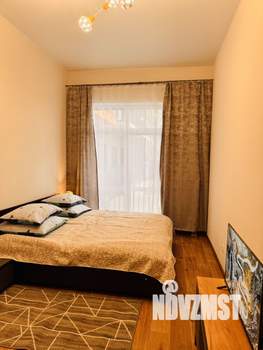 1-к квартира, посуточно, 35м2, 1/25 этаж