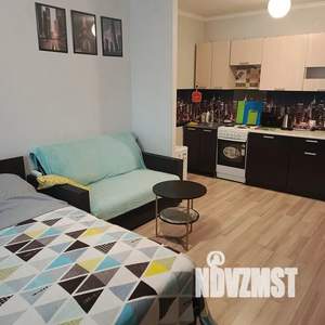 Студия квартира, посуточно, 27м2, 6/25 этаж