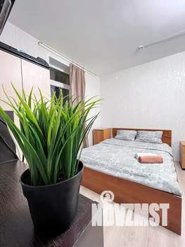 1-к квартира, посуточно, 40м2, 15/25 этаж