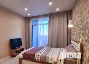1-к квартира, посуточно, 40м2, 12/20 этаж