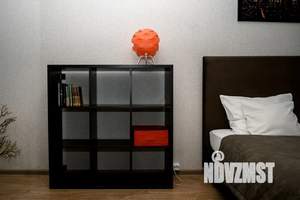 1-к квартира, посуточно, 38м2, 18/25 этаж