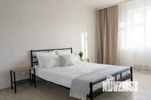 2-к квартира, посуточно, 60м2, 4/17 этаж